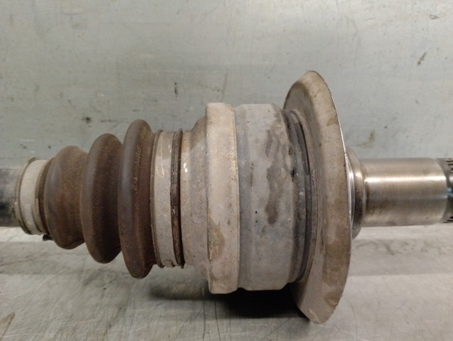 33207566075 BMW Полуось задняя левая купить в Каменское