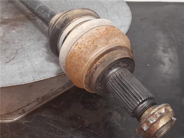 BMW 33207572424 Задняя полуось в наличии Харьков