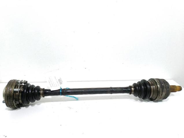 33207580946 BMW Полуось задняя правая купить в Черновцы