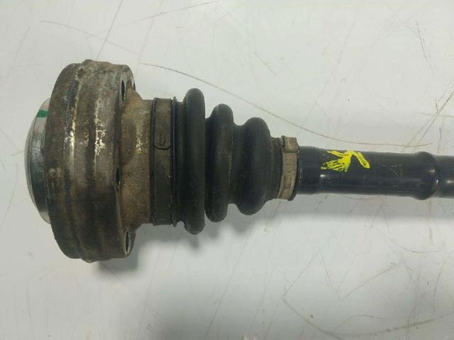 BMW 33207591596 Полуось задняя правая в наличии Одесса