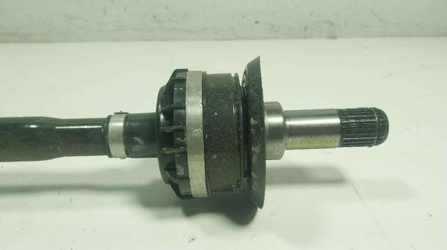 BMW 33208666073 Полуось задняя левая в наличии Украина