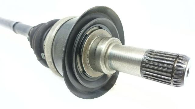 33208680348 BMW Полуось задняя правая купить в Полтава