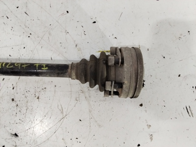 33211226720 BMW Полуось задняя купить в Каменское