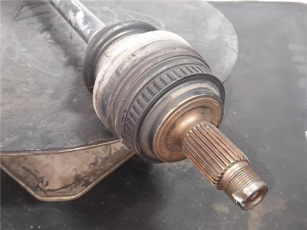 BMW 33211229587 Полуось задняя левая в наличии Каменское