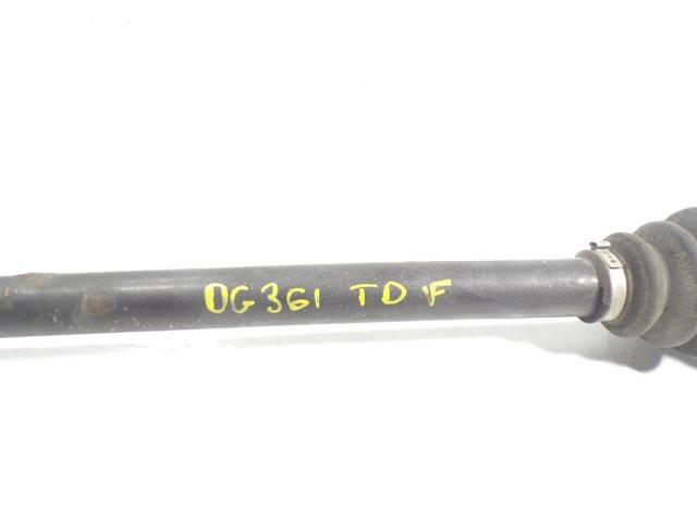 33217553562 BMW Полуось задняя правая купить в Одесса