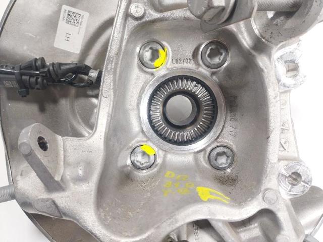 33306879523 BMW Цапфа задняя левая купить в Днепр