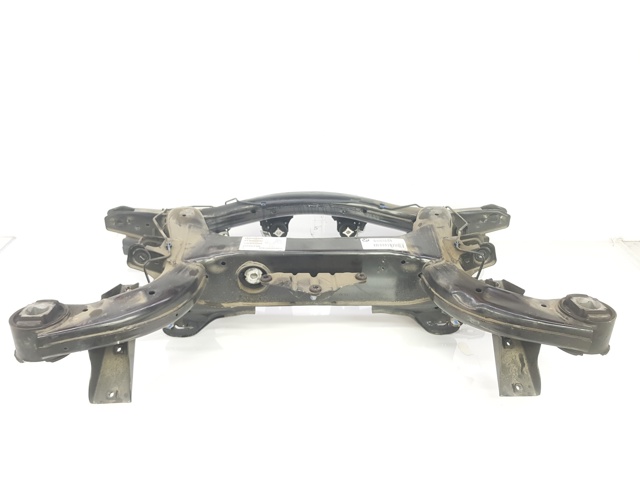 Viga de suspensão traseira (plataforma veicular) 33316863815 BMW