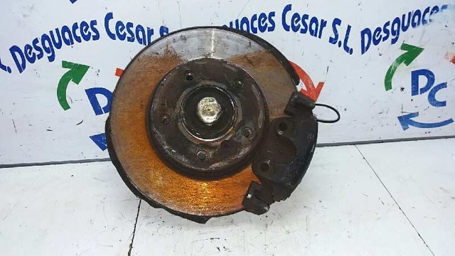 BMW 33321090097 Цапфа задняя левая в наличии Тернополь