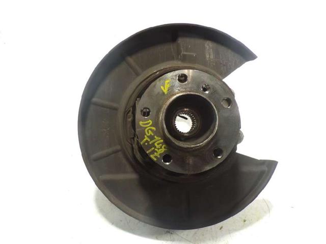 BMW 33321095239 Цапфа задняя левая в наличии Чернигов