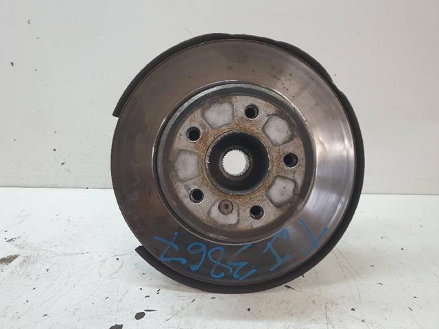 BMW 33321095239 Цапфа задняя левая в наличии Черновцы