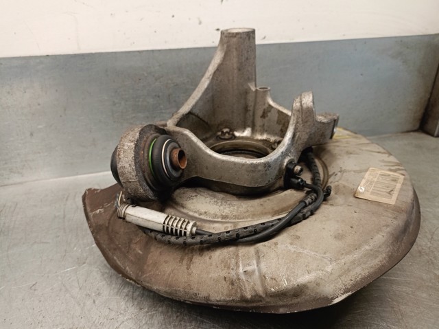 33326763119 BMW Цапфа задняя левая купить в Черкассы