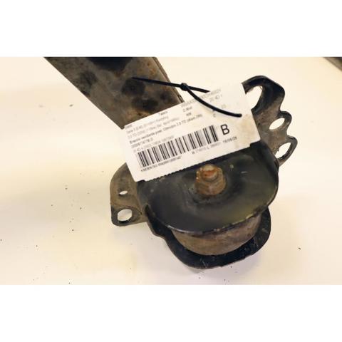 33326774778 Цапфа задняя правая купить Львов