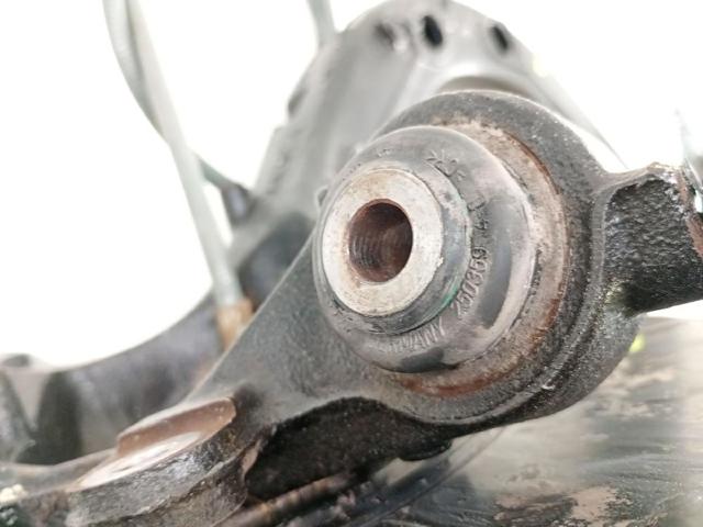 33326774778 BMW Цапфа задняя правая купить в Винница