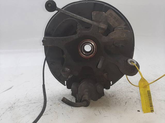 BMW 33326774809 Цапфа задняя левая в наличии Ирпень