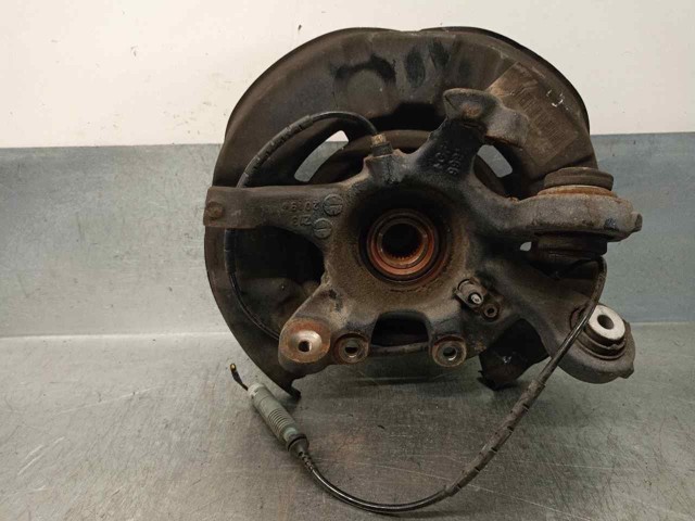 33326774810 BMW Цапфа (поворотный кулак) задний правый купить в Черкассы