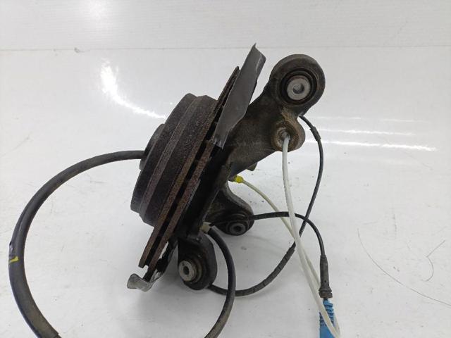 33326788054 BMW Цапфа (поворотный кулак) задний правый купить в Днепр