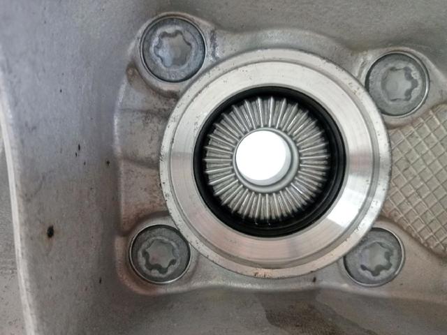 33326852161 BMW Цапфа (поворотный кулак) задний левый купить в Житомир