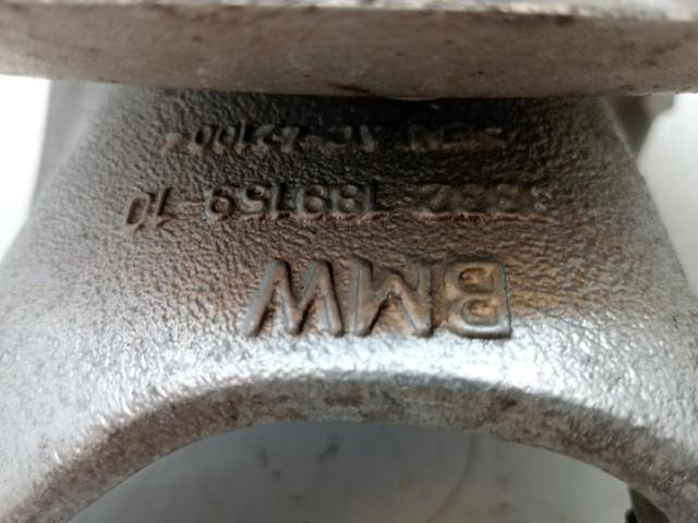33326852162 BMW Цапфа передняя правая купить в Украина