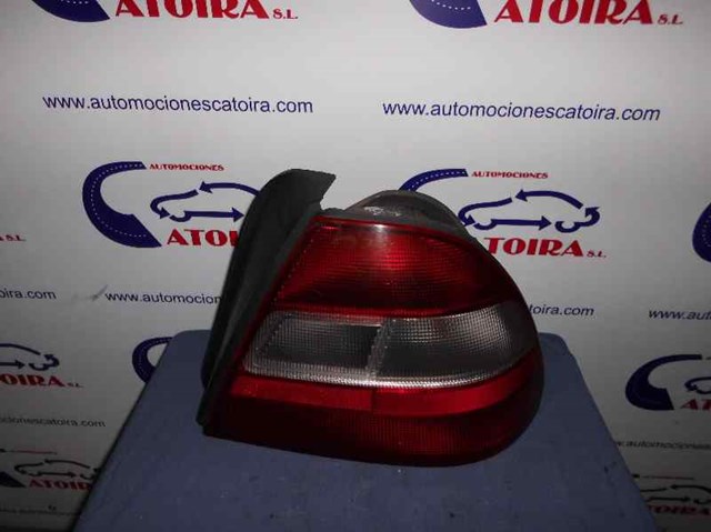 Lanterna traseira direita 33501S03G01 Honda