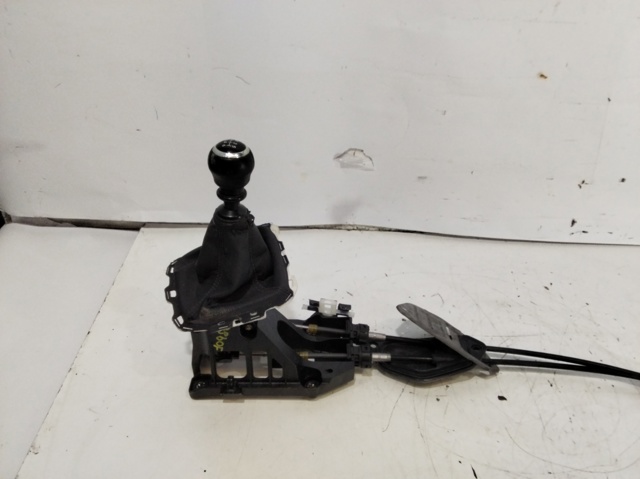 TOYOTA 335300511 Ручка КПП в наличии Черновцы