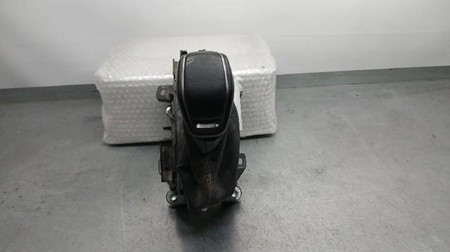 3354240050C0 TOYOTA Рукоятка рычага КПП купить в Винница
