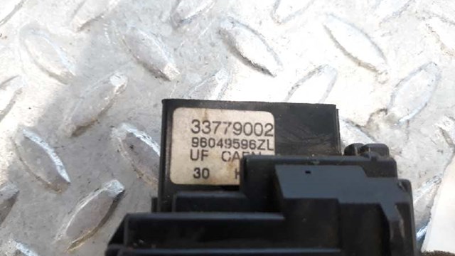 33779002 PEUGEOT купить в Ужгород
