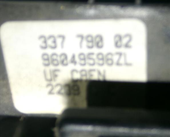 33779002 PEUGEOT купить в Украина