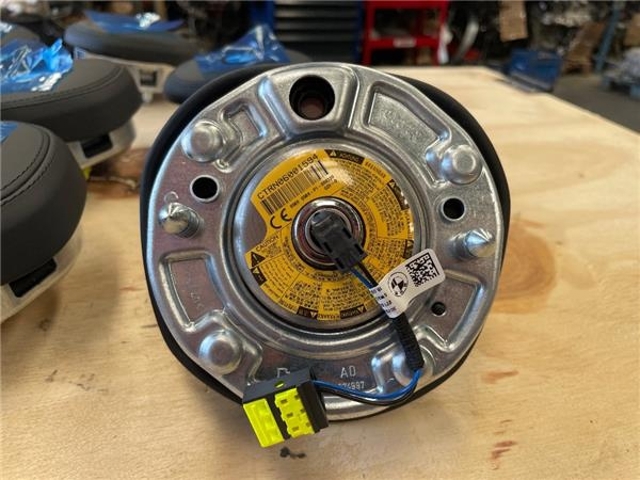 33785572303 BMW купить в Черкассы