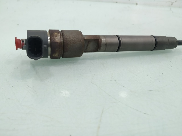 338002A110 HYUNDAI Топливные форсунки купить в Черновцы