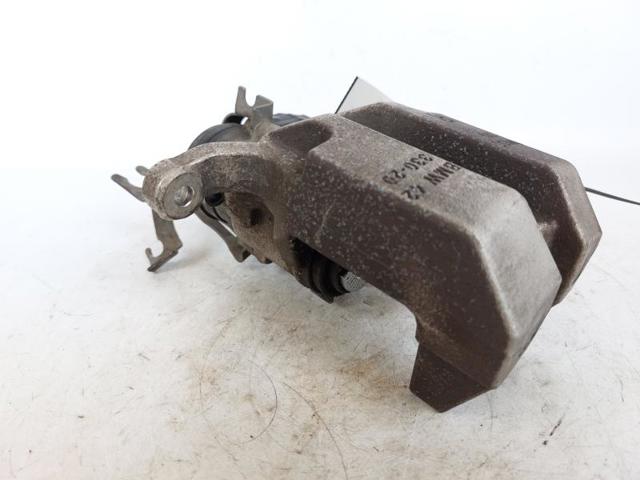 34208836842 BMW Суппорт тормозной задний правый купить в Винница