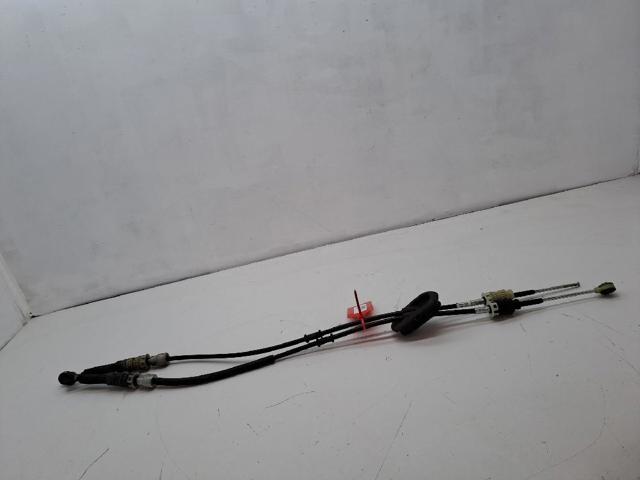 Cabo de mudança duplo Nissan JUKE F15E