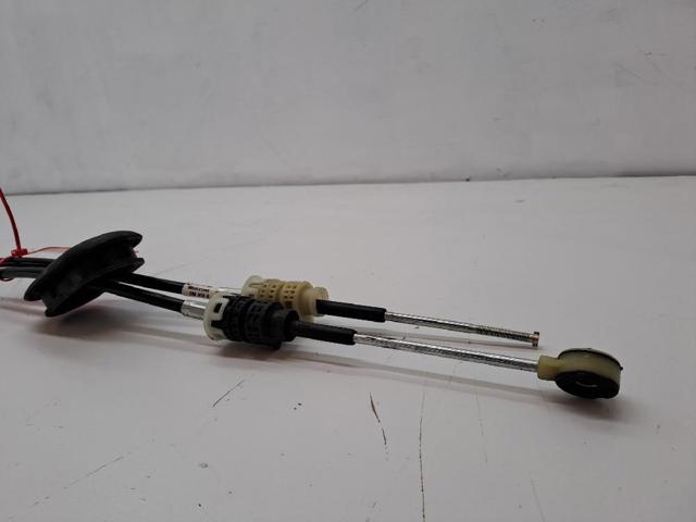 Cabo de mudança duplo Nissan JUKE F15E