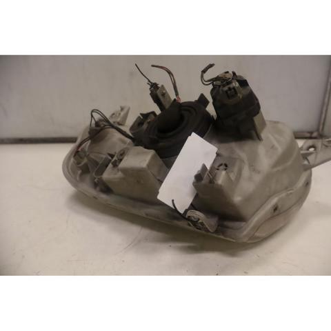 SUZUKI 3512065D21 Правая фара в наличии Тернополь