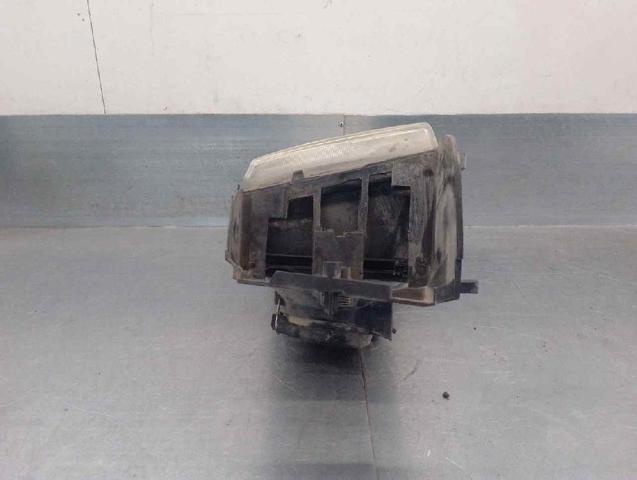 VOLVO 3518253 Правая фара в наличии Винница