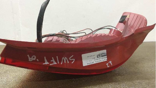 3565068L00000 Фонарь задний правый купить Винница