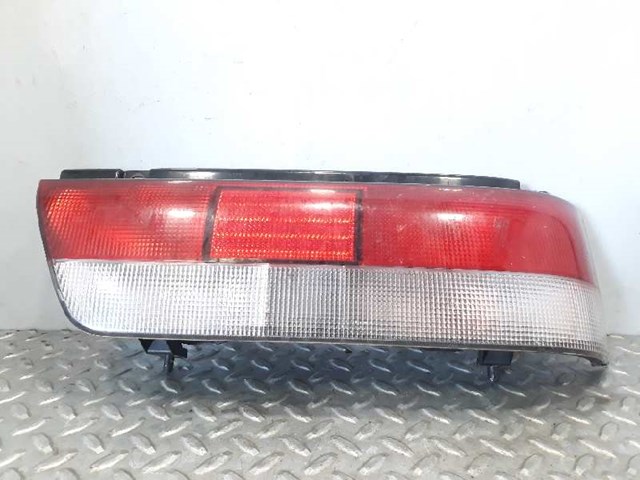 Lanterna traseira direita 3565080EA1000 Suzuki