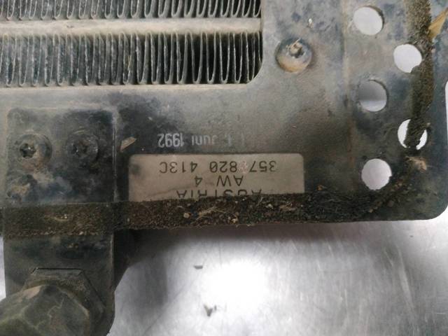 VAG 357820413C Радиатор кондиционера в наличии Львов