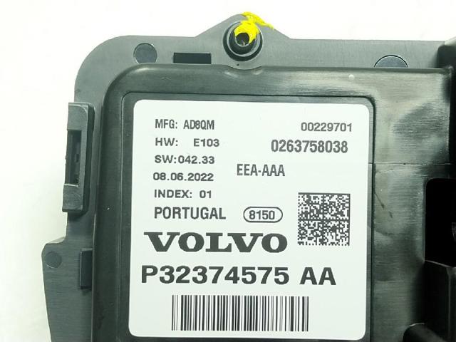 VOLVO 36003835 Приборная доска (щиток приборов) в наличии Одесса