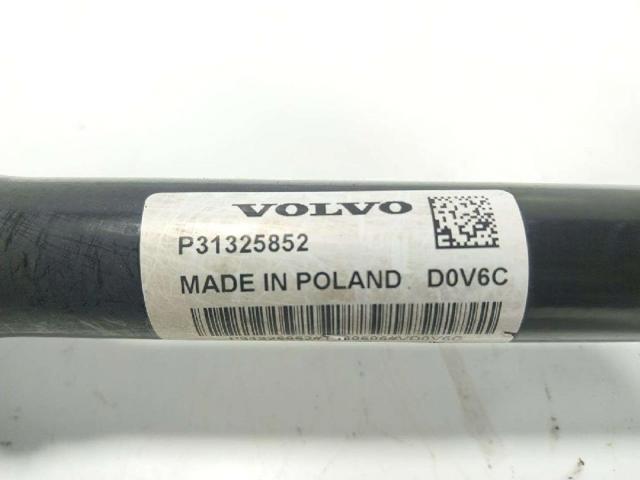 36010126 VOLVO Полуось (привод) передняя левая купить в Ирпень