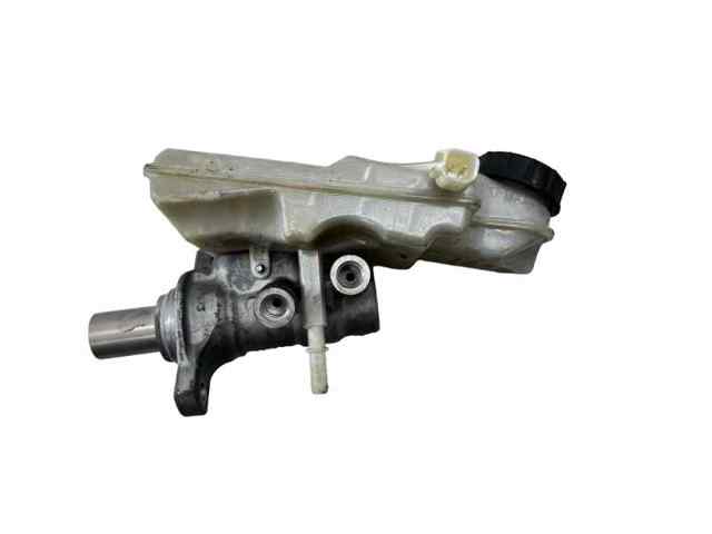 Cilindro mestre do freio Volvo V40 525, 526