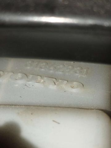 Cilindro mestre do freio Volvo V40 525, 526