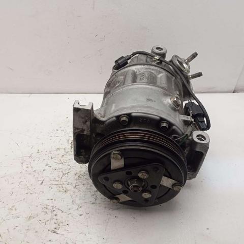 VOLVO 36011355 Компрессор кондиционера в наличии Днепр