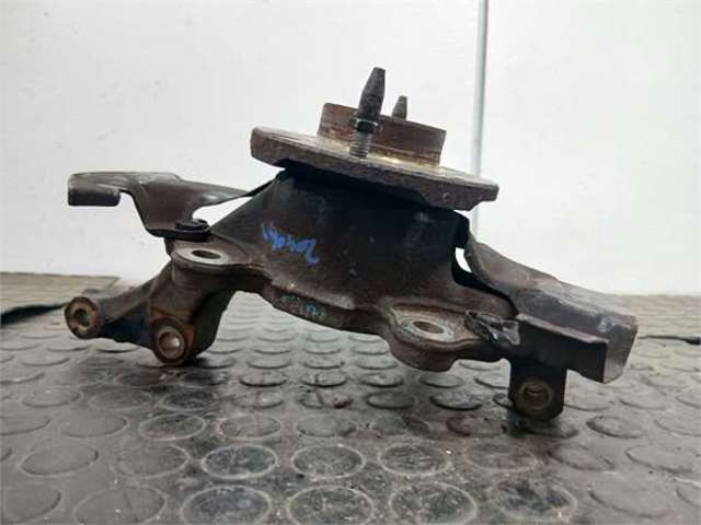 PEUGEOT 3646A2 Цапфа передняя левая в наличии Киев