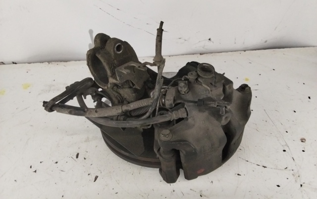 364764 PEUGEOT Цапфа (поворотный кулак) передний правый купить в Николаев