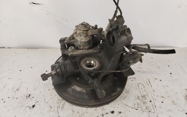 PEUGEOT 364764 Цапфа передняя правая в наличии Харьков