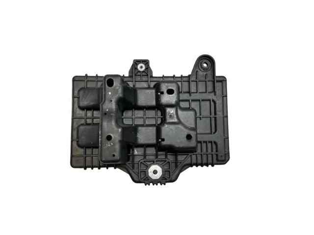 37150D3500 HYUNDAI Полка под аккумулятор купить в Тернополь