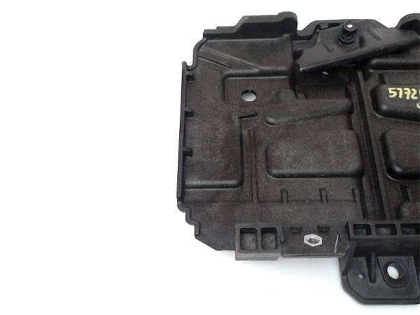 HYUNDAI 37150J7000 Подставка аккумулятора в наличии Запорожье