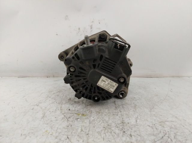 HYUNDAI 3730004635 Генератор в наличии Чернигов