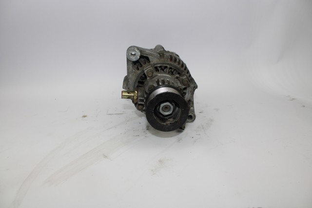 HYUNDAI 3730027600 Генератор в наличии Житомир