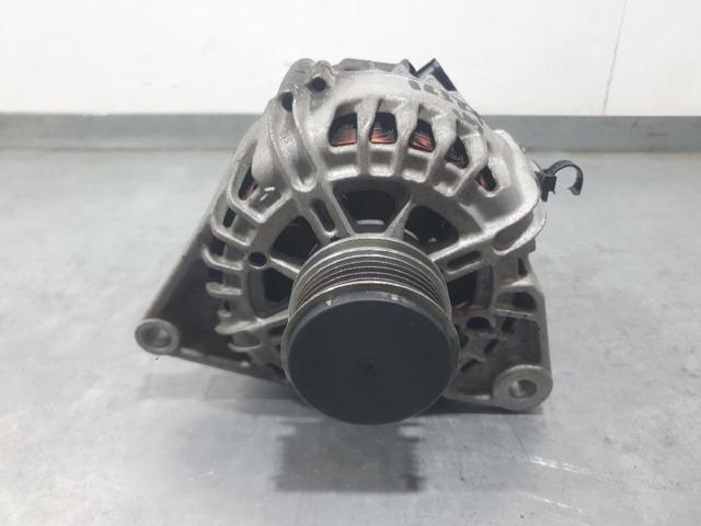 HYUNDAI 373002A601 Генератор в наличии Запорожье